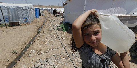 girl effect refugee